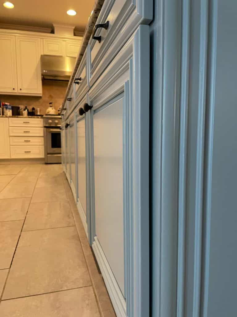 kitchen-cabinet-repaint