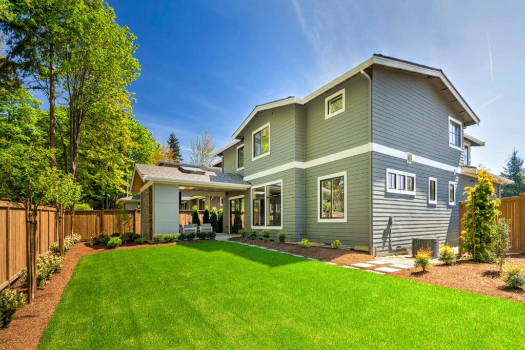 Sod-Installation-peak-Sodding